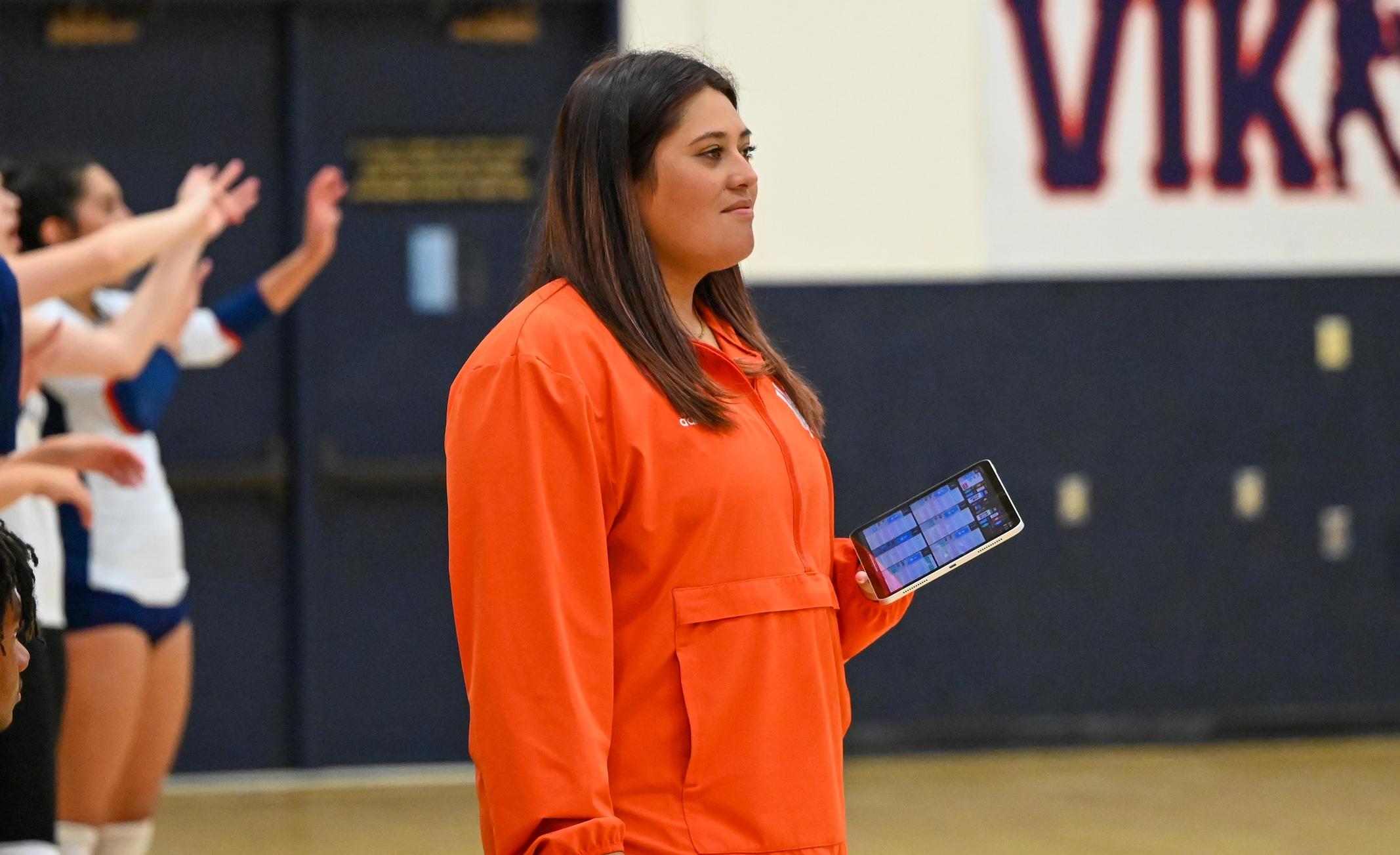 Program legend Mapu Sekona named interim head coach of Viking volleyball