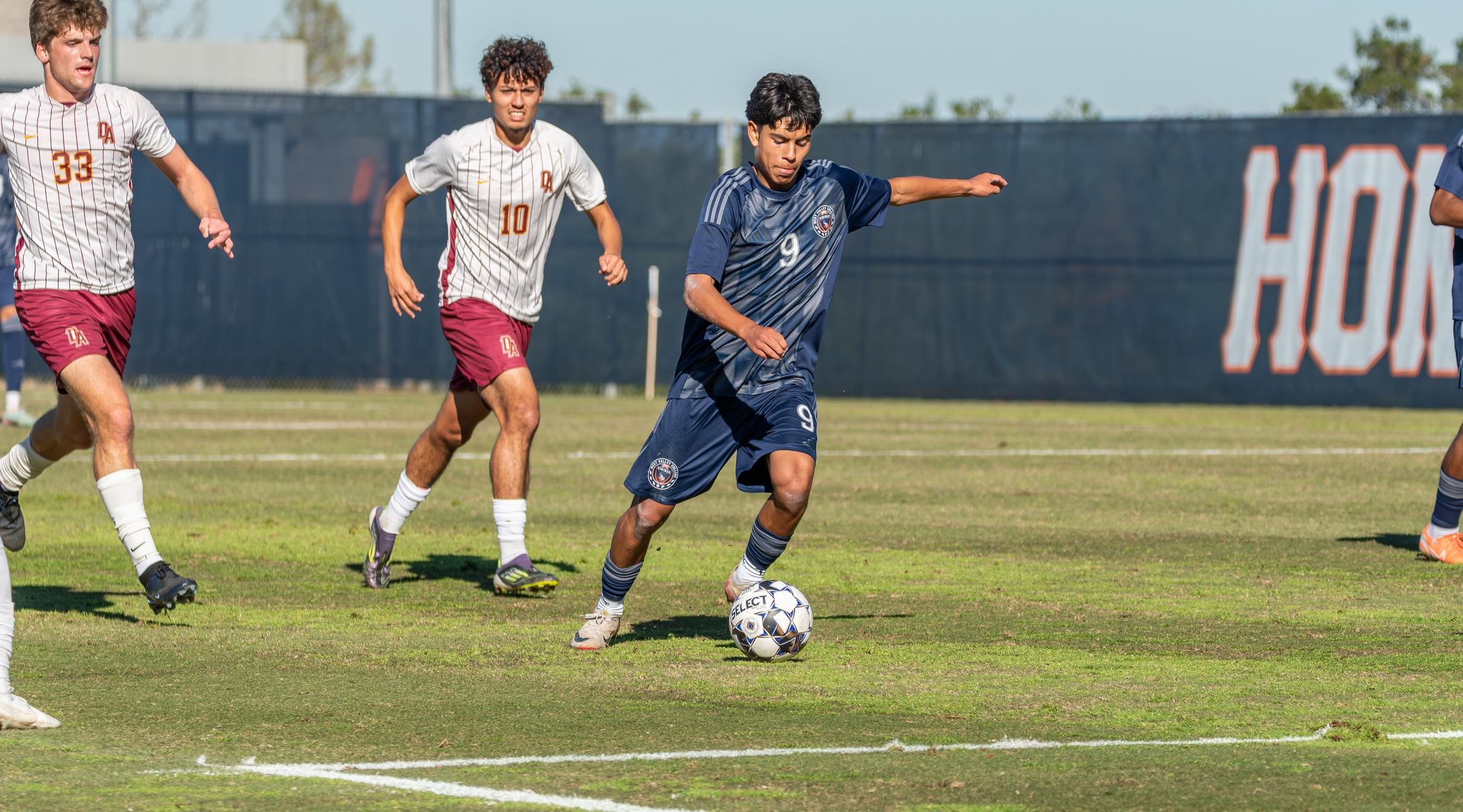 Vikings take down De Anza in poetic fashion to reach the third round of the NorCal Regional