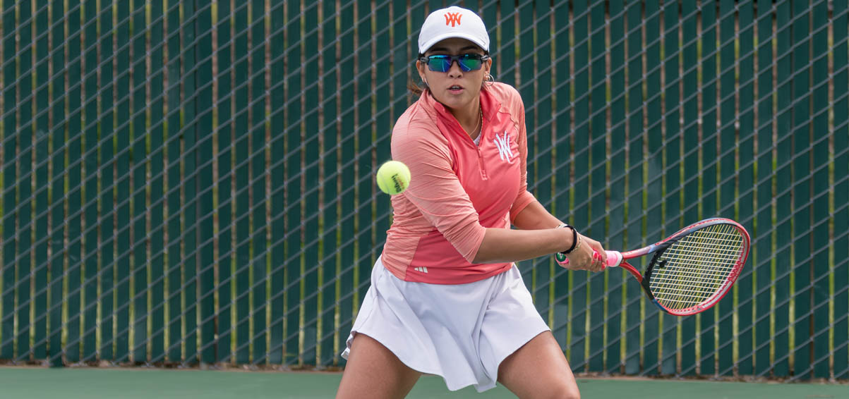 Ruth Herrera-Flores eyes a return in her singles match against Foothill